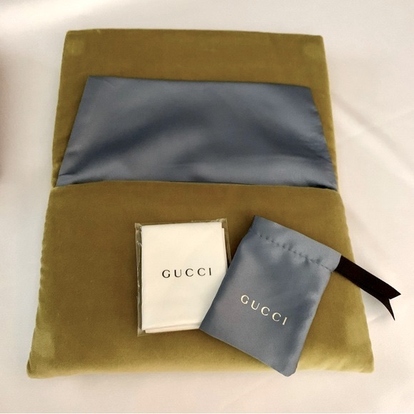 Gucci Accessories - Gucci Velvet Sunglasses Case Pouch and Carrying Clutch